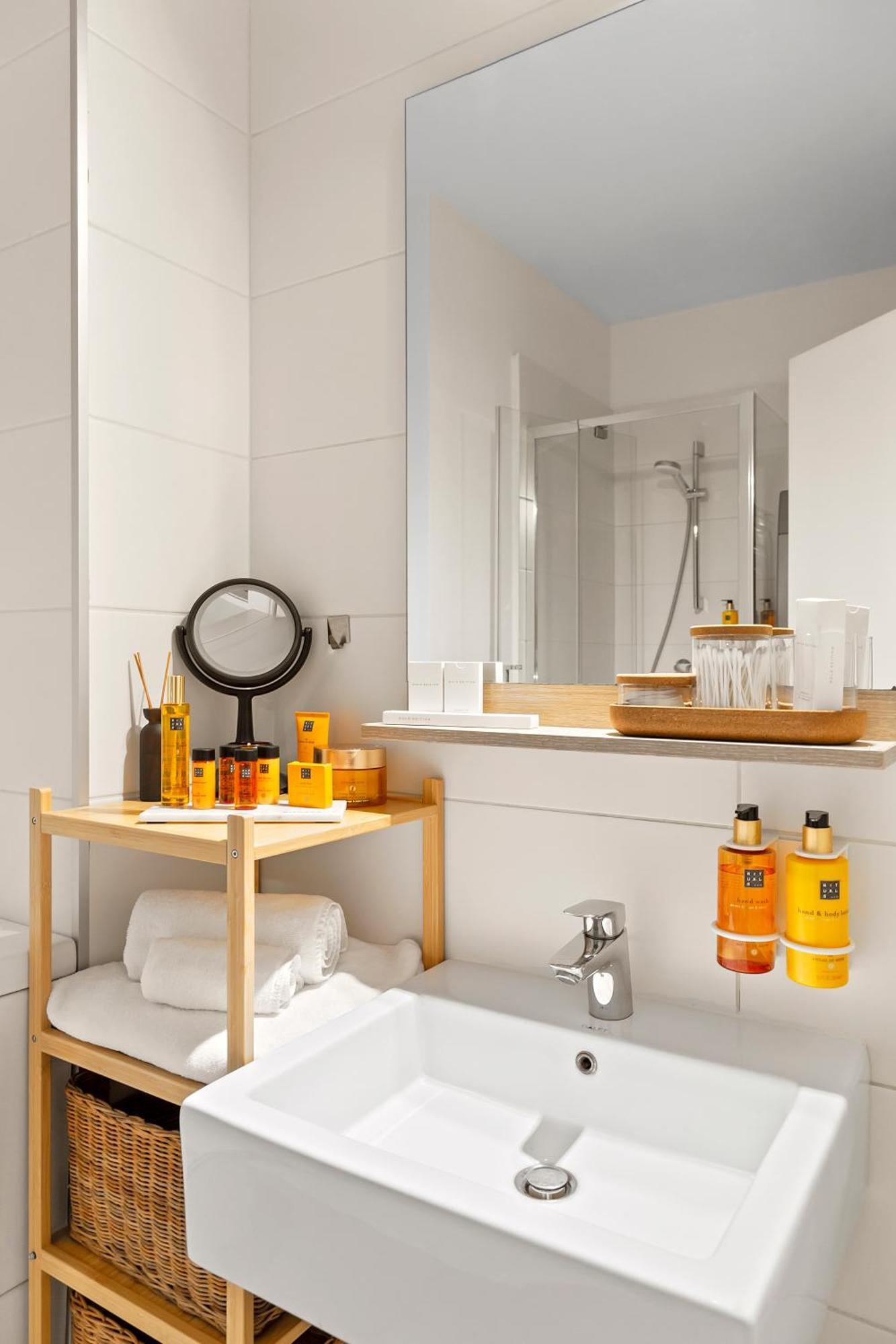 Mido Park Apartment With Private Parking & Self Check-In Bukareszt Zewnętrze zdjęcie
